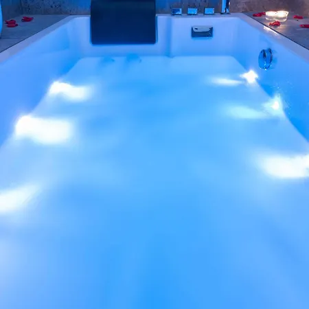 La Parenthese, Bain Nordique & Balneotherapie * Boutigny-sur-Essonne