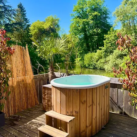 La Parenthese, Bain Nordique & Balneotherapie * Boutigny-sur-Essonne